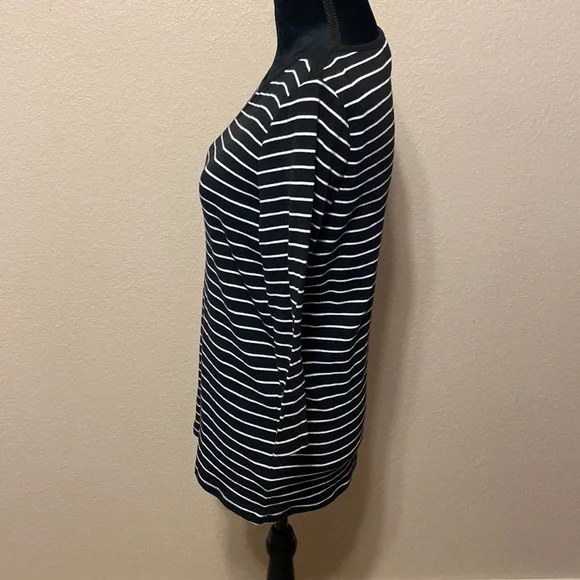 ❤️ 2 for $10 Black & White Stripe 3/4 Sleeve Shirt - Picture 2 of 7